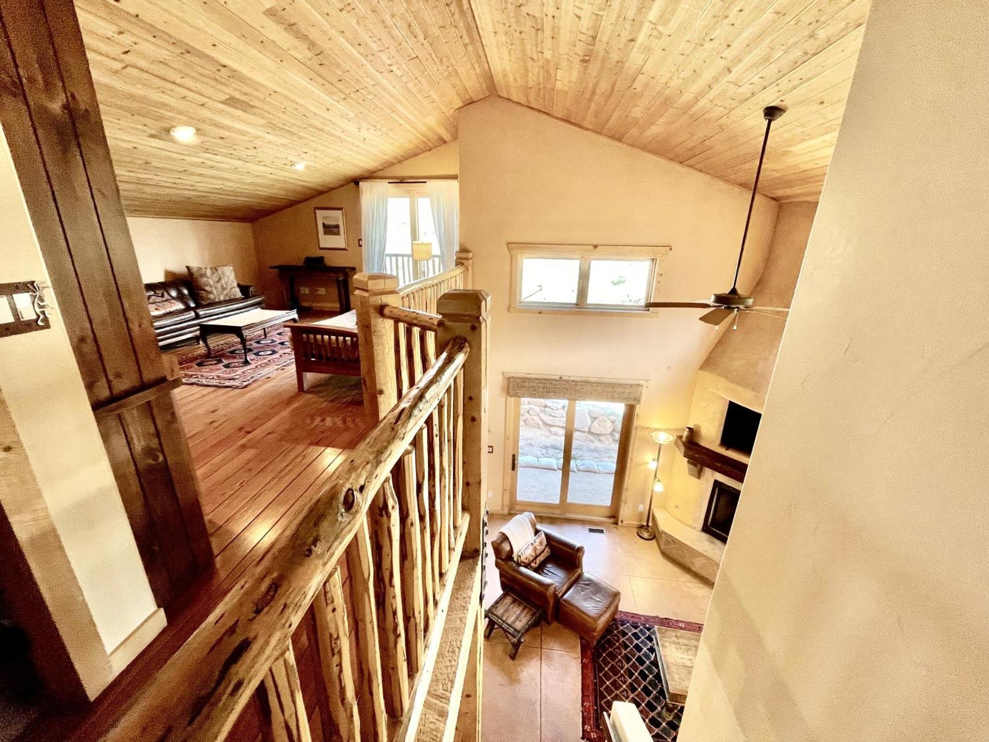 The Sanctuary By The Golf Course Villa Моуаб Екстериор снимка